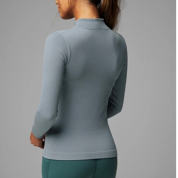 NWT Fabletics Ribbed Seamless Jacket - Picture 2 of 3